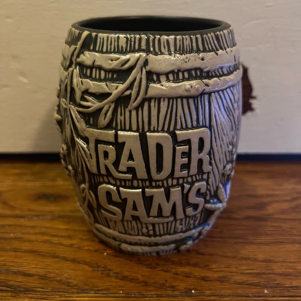 Trader Sam’s Enchanted Tiki Bar Rum Barrel 1st Edition 2012